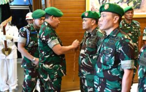 Danpusterad Pimpin Acara Sertijab dan Tradisi Satuan ‎