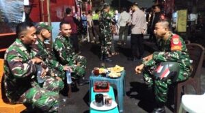 Koramil 01/Jatinegara Gelar Patroli/Siskamling Keliling Ciptakan Wilayah Aman dan Kondusif