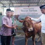 Dandim 0507/Bekasi Serahkan Hewan Kurban, Jadikan Idul Adha Sebagai Momentum Meningkatkan Ketakwaan dan Keikhlasan Beribadah