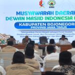 Bupati Setyo Wahono Minta DMI Bojonegoro Jadikan Masjid Lebih Terbuka bagi Publik