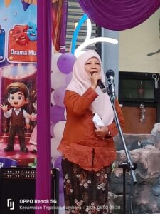 Semarak Pelepasan Siswa Kelas VI SDN Dr. Soetomo I Surabaya, Tampilkan Budaya Nusantara dan Pentas Seni Kreatif