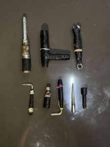 Dua Pelaku Curanmor Motor Kurir Shopee di Surabaya Ditangkap, Polisi Sita Kunci T Modifikasi