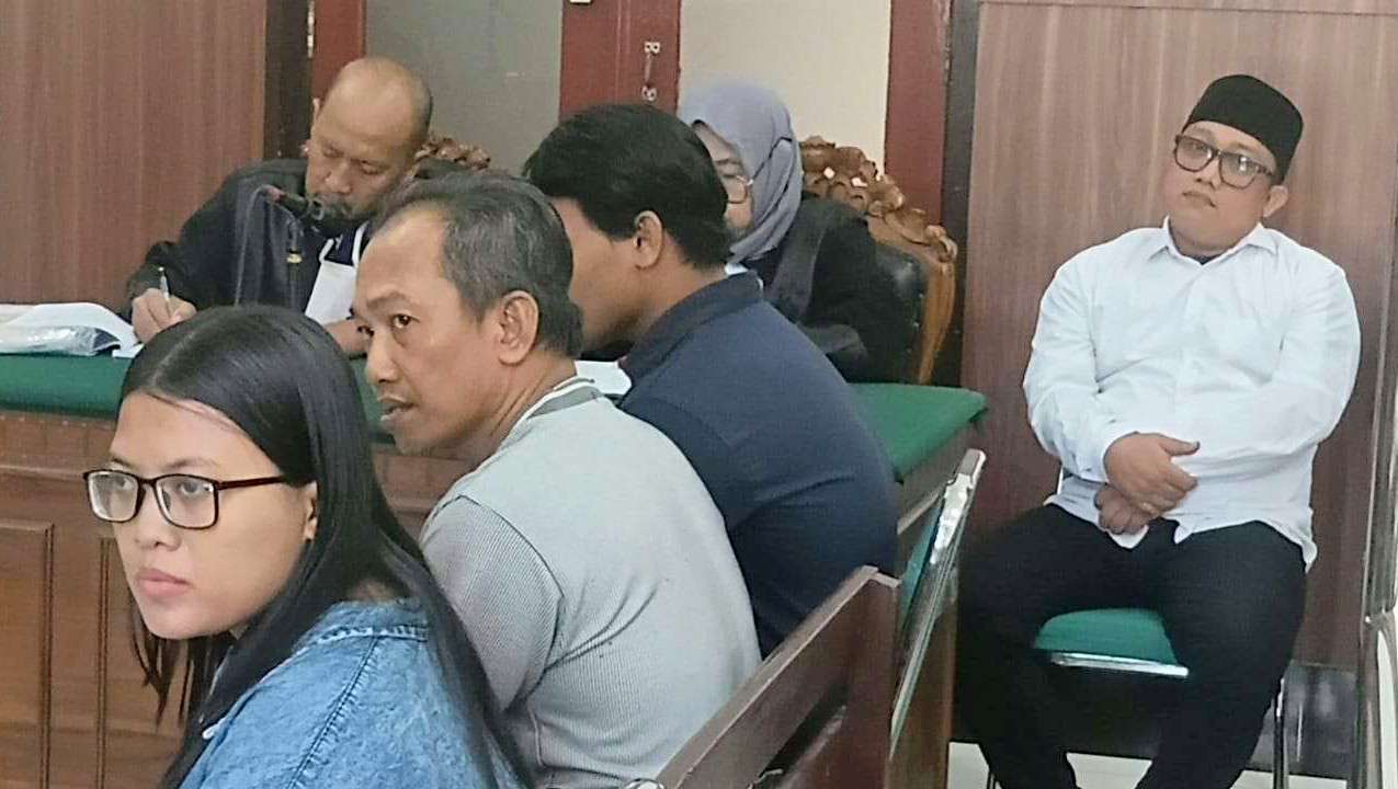Foto: Terdakwa Wawan Purdianto alias Cebol menjalani sidang dugaan tindak pidana pencucian uang dengan nilai transaksi mencapai Rp41,69 miliar di Pengadilan Negeri Surabaya.