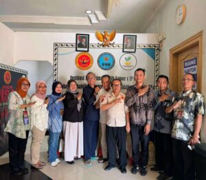 Kemensos Salurkan Bantuan Korban Narkotika, LRPPN-BI Surabaya Apresiasi Dukungan Pemulihan Sosial