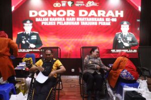 Sambut Hari Bhayangkara ke-80, Polres Pelabuhan Tanjung Perak Gelar Aksi Donor Darah, Kumpulkan 78 Kantong Darah.