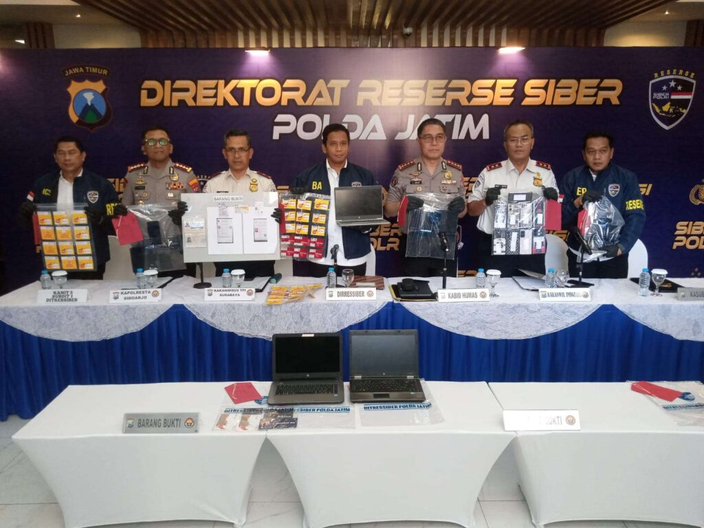 Polda Jatim Bongkar Sindikat Love Scamming Internasional, 53 Korban Alami Kerugian Rp1,1 Miliar