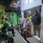 Patroli Sinergi Bersama Linmas, Koramil 03/Teluk Pucung Jamin Keamanan Wilayah Binaan