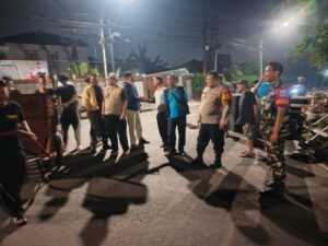 Kolaborasi TNI, Polri dan Warga Perkuat Keamanan Malam Hari di Rawamangun