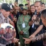 Dua Kandidat Raih Suara Sama, Ketua RT di Tanjung Raya Ditentukan Lewat Suit