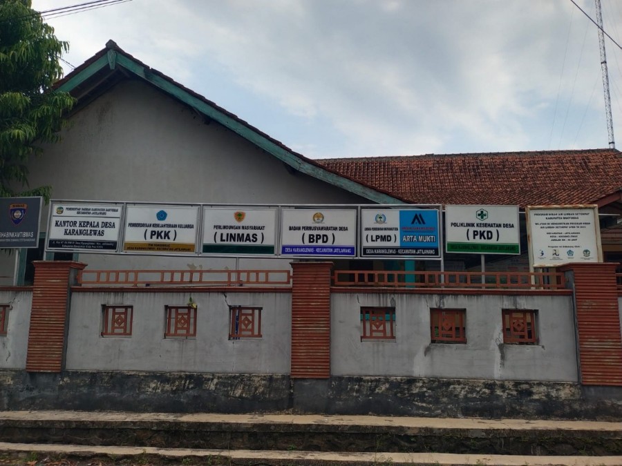 Warga Karangluwas Desak Audit Program Desa, Soroti Embung Mangkrak hingga 12 Sumur Bor Tak Berfungsi