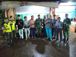 Menyusuri Sudut Wilayah, Babinsa Koramil 04/Jati Asih Pastikan Situasi Tetap Aman