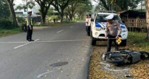 Hendak Pindah Jalur, Ibu dan Dua Anak Ditabrak Bus Gumarang Jaya di Lubuklinggau, Satu Korban Alami Cedera Kepala Serius