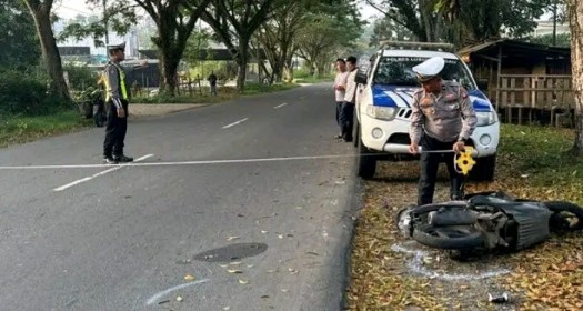 Hendak Pindah Jalur, Ibu dan Dua Anak Ditabrak Bus Gumarang Jaya di Lubuklinggau, Satu Korban Alami Cedera Kepala Serius