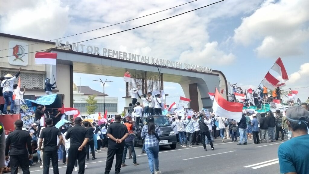 Tangkap Koruptornya, Jangan Hentikan MBG, Seruan Pengelola Program di Bojonegoro