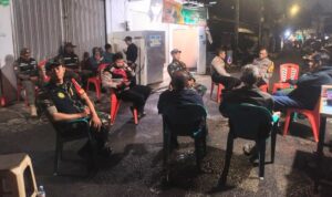 Patroli Gabungan Malam Minggu, Koramil 01/Jatinegara dan Komduk Perkuat Keamanan Wilayah