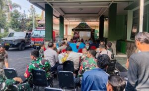 Nobar Piala Dunia Satukan Kebersamaan, Koramil 05/Bantar Gebang Bersama Warga dan Forkopimcam Saksikan Argentina vs Aljazair