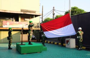 Jadilah Teladan di Tengah Masyarakat