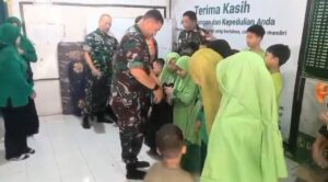 Kodim 0505/Jakarta Timur Salurkan Santunan kepada Anak Yatim dan Dhuafa di Matraman