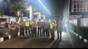 Hadir di Tengah Warga, Babinsa Koramil 02/Pondok Gede Perkuat Keamanan Lingkungan dan Permukiman