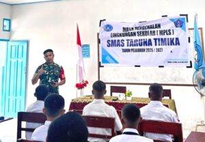 Babinsa Koramil Timika Beri Pembekalan kepada Siswa-Siswi Baru SMA Taruna Timika
