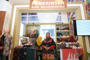 Dekranasda Bojonegoro Perluas Akses Pasar UMKM Lewat Pameran HUT Ke-45 Dekranas di Makassar