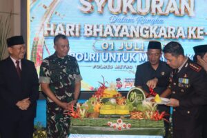 Danrem 052/Wijayakrama Hadiri HUT Bhayangkara ke-80, Perkokoh Soliditas TNI–Polri sebagai Benteng Kedaulatan Bangsa