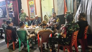 Koramil 02/Matraman Gelar Patroli/Siskamling Perkuat Sinergi Tiga Pilar