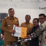 Bupati Toba Sampaikan Nota Pengantar Ranperda Pertanggungjawaban APBD Tahun Anggaran 2025