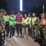 Patroli Humanis Babinsa Koramil 05/Bantar Gebang Pererat Kedekatan dengan Masyarakat