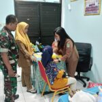 Perkuat Soliditas dengan Masyarakat, Koramil 01/Kranji Bersama Puskesmas Kota Baru Gelar Bakti Kesehatan Gratis