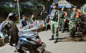 Koramil 07/Cipayung Gelar Patroli Malam Cegah Tawuran dan Wujudkan Lingkungan Aman Kondusif