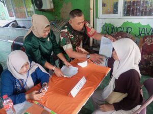 Koramil 05/Kramat Jati Gelar Serbuan Kesehatan Teritorial, Wujud Nyata Kepedulian TNI Terhadap Kesehatan Masyarakat