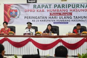 DPRD Gelar Paripurna HUT Ke-23 Humbang Hasundutan, Bupati Ajak Wujudkan Humbahas “KEREN”