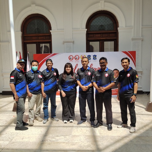 Foto: Herlina Harsono bersama pengurus PRUI Kota Surabaya periode 2026 - 2030