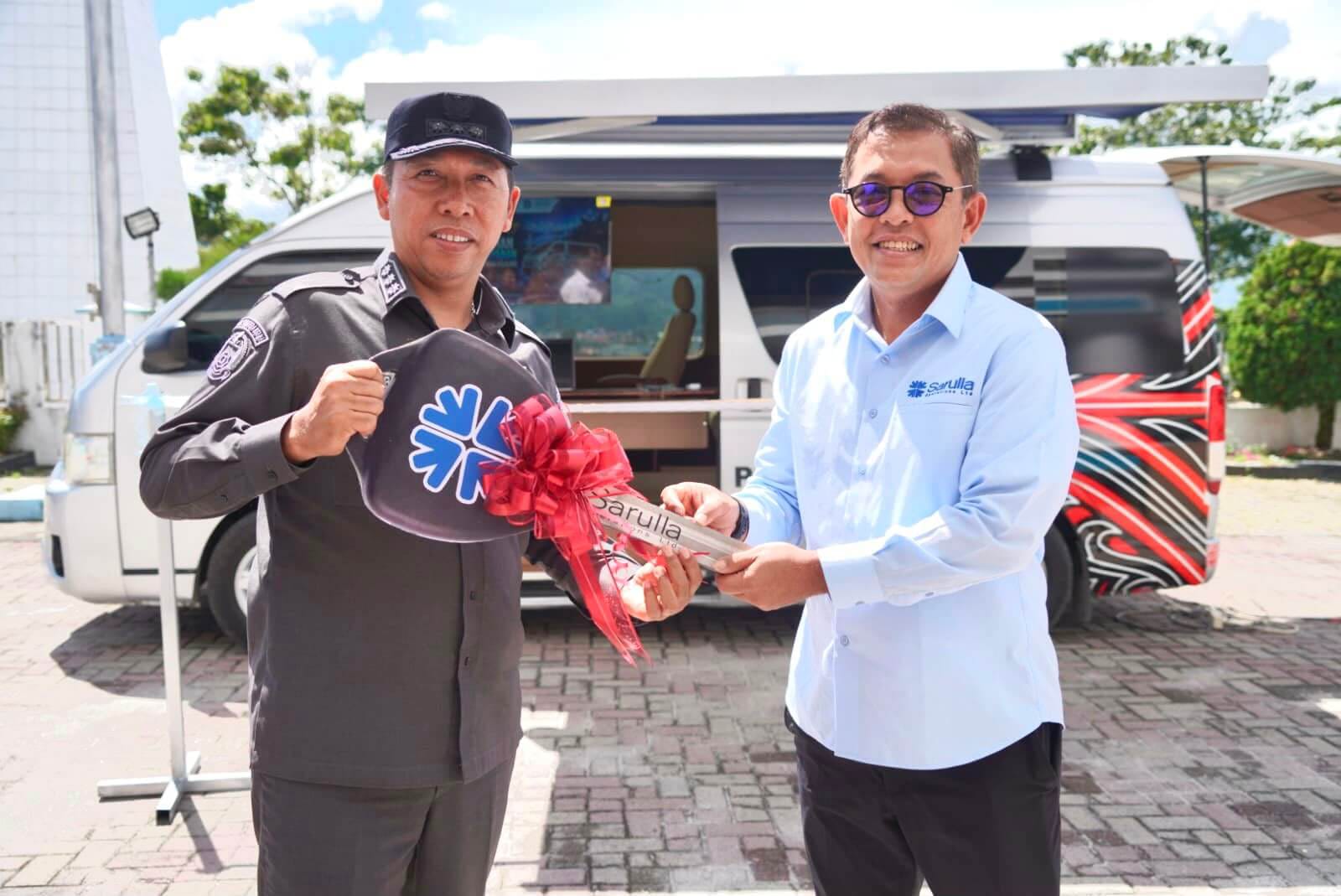 Bupati Taput Terima Bantuan Mobil Pelayanan Pendapatan Daerah Keliling dari Sarulla Operations Ltd