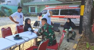 Sehat Bersama di Car Free Day, Kodim 0507/Bekasi Hadirkan Bakti Kesehatan Gratis untuk Warga