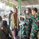 Pengobatan dan Cek Kesehatan Gratis, Koramil 02/Pondok Gede Wujudkan Kepedulian TNI kepada Masyarakat