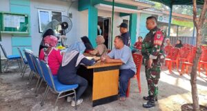 Kolaborasi TNI dan Puskesmas Jatisari, Bakti Kesehatan Teritorial Kodim 0507/Bekasi Layani 135 Warga