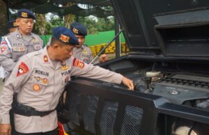 Pemeriksaan Sikap Tampang Personel Staf Sat dan Detasemen Gegana Satbrimob Polda Sumsel serta Pemeriksaan Kendaraan Dinas di Mako Satbrimob Polda Sumsel