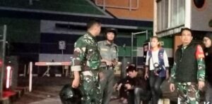 Babinsa Koramil 01/Jatinegara Bersama Komduk Gelar Patroli Malam, Perkuat Sinergi Jaga Keamanan Wilayah