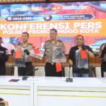 Pesta Miras Berujung Maut: Polres Probolinggo Kota Ungkap Pembunuhan Pengamen Manusia Silver, Dua Pelaku Ditangkap