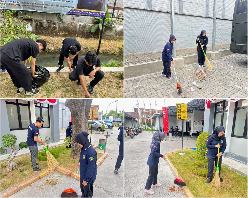 Foto: Petugas bersama ratusan warga binaan Rutan Kelas I Surabaya melaksanakan kerja bakti massal membersihkan lingkungan dalam rangka menyambut HUT Ke-81 Kemerdekaan Republik Indonesia.