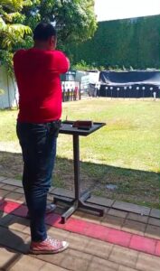 Bukan Sekadar Prestasi, AKP Adik Agus Konsisten Asah Skill Menembak di Polda Jatim 