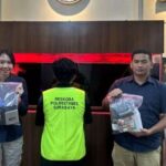 Jaringan Narkotika Surabaya-Sidoarjo Dibongkar Pembuat Tembakau Sintetis Ditangkap, Polisi Sita Ganja dan Sabu