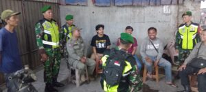 Perkuat Kamtibmas, Koramil 05/Bantar Gebang dan Aparat Keamanan Laksanakan Patroli Bersama