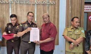 Kejari Lamongan Hentikan Proses Hukum Dua Perkara Pencurian dan Penganiayaan Lewat Restorative Justice