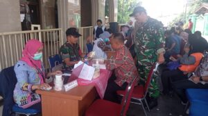 Wujud Nyata Kepedulian TNI, Kodim 0505/JT Gelar Bakti Kesehatan Teritorial