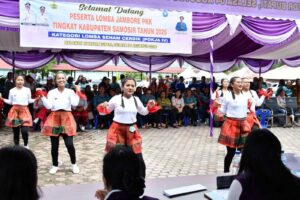 Jambore PKK Teguhkan Peran Perempuan dalam Membangun Samosir