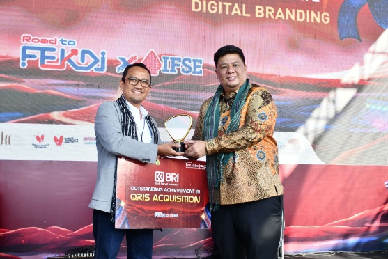 Keempat Kalinya Digelar di Samosir, Festival Tao Toba Joujou 2026 Resmi Dibuka