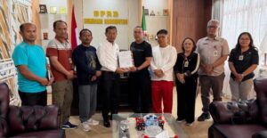 Sekda Humbang Hasundutan Serahkan Rancangan Perubahan KUA-PPAS APBD 2026 kepada DPRD